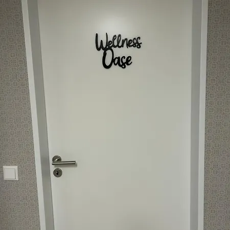 Mit Infrarotsauna * 斯费尔德